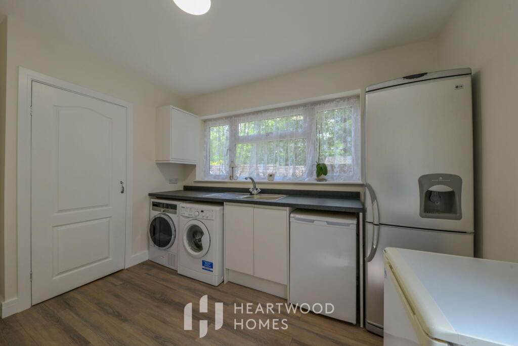 Additional image 9 of Colney Heath Lane, St. Albans, AL4 0TU