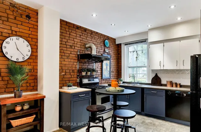 Additional image 16 of 39 Melbourne Ave