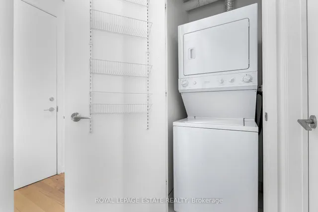 Additional image 35 of 533 Richmond St Unit 304