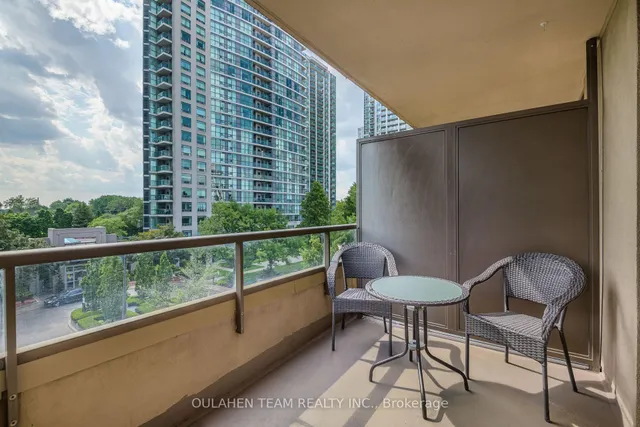 Additional image 14 of 51 Harrison Garden Blvd Unit 411