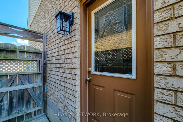 Additional image 44 of 26 Colin Cres