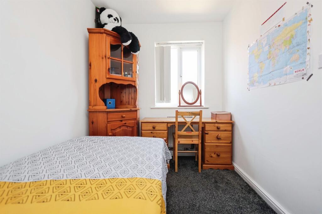 Additional image 7 of Hawksworth Crescent, Chelmsley Wood, BIRMINGHAM