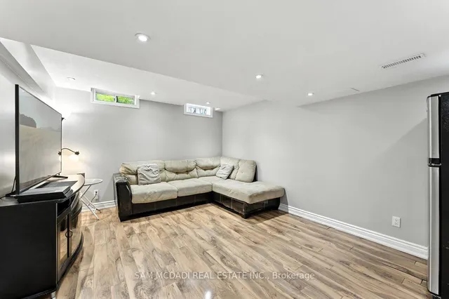 Additional image 26 of 1062 Cooper Ave