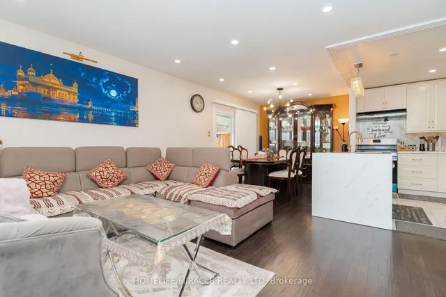 Additional image 10 of 10 Huntingwood Cres