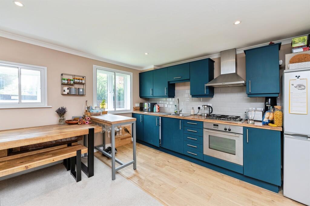 Additional image 2 of North Drive, Hatfield