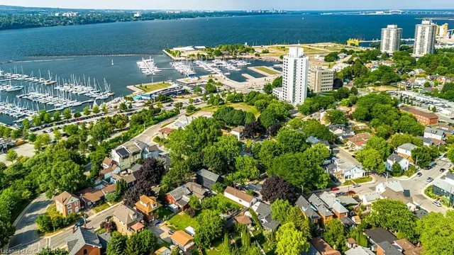 Additional image 47 of 55 Wood St