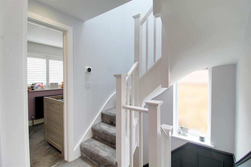 Additional image 15 of Huggins Lane, Welham Green