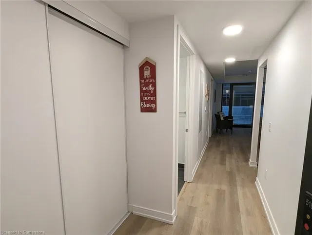 Additional image 29 of 1 Jarvis St Unit 518