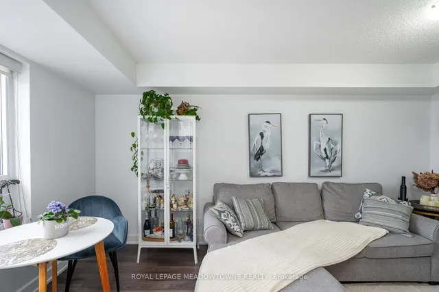 Additional image 22 of 2 Eva Rd Unit 2421