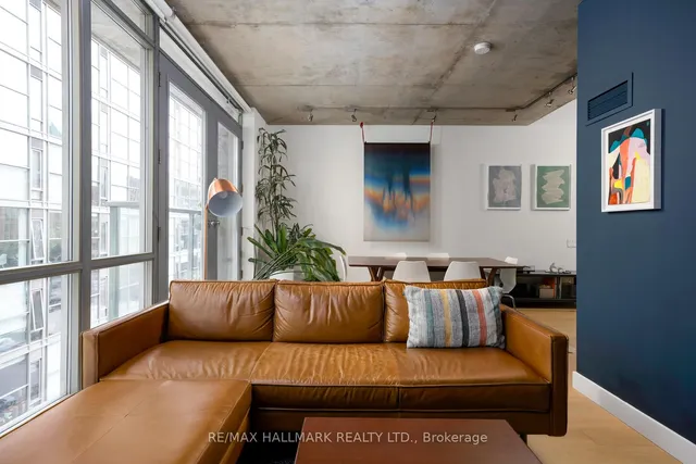 Additional image 13 of 36 Charlotte St Unit 605