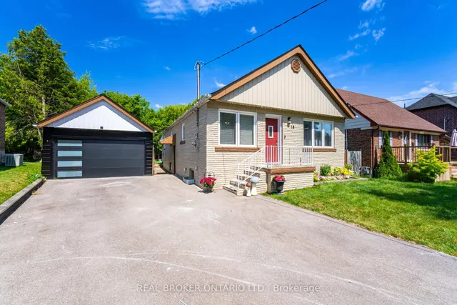 Additional image 2 of 18 Adanac Dr