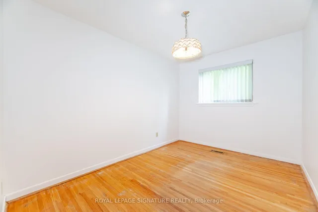 Additional image 21 of 70 Regatta Cres