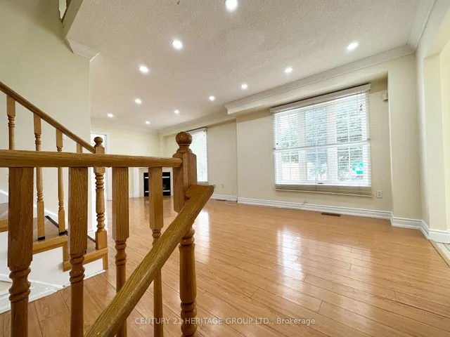 Additional image 12 of 77 Vauxhall Cres