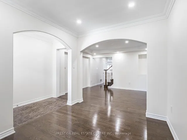 房产图片 11 - 汤普森路656号