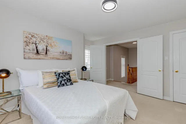 Additional image 33 of 23 NEW PINES Tr