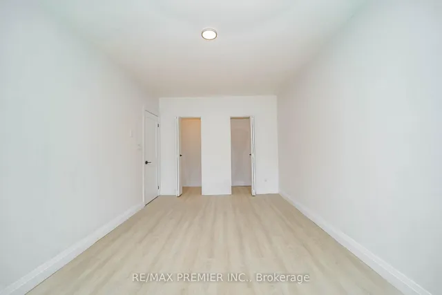 Additional image 33 of 2901 Jane St Unit Unit 106