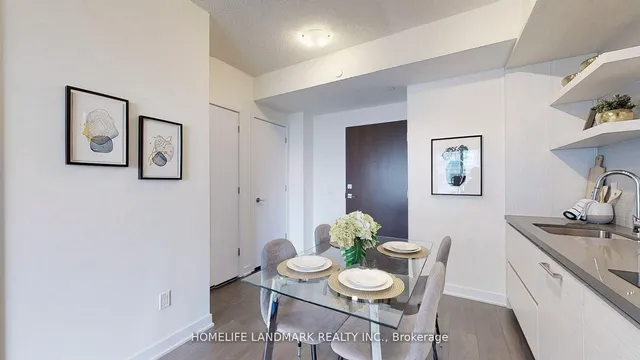 Additional image 13 of 2221 Yonge St Unit 3304