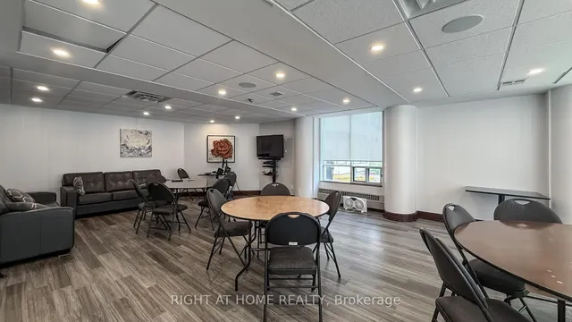 Additional image 32 of 1121 Steeles Ave Unit PH202