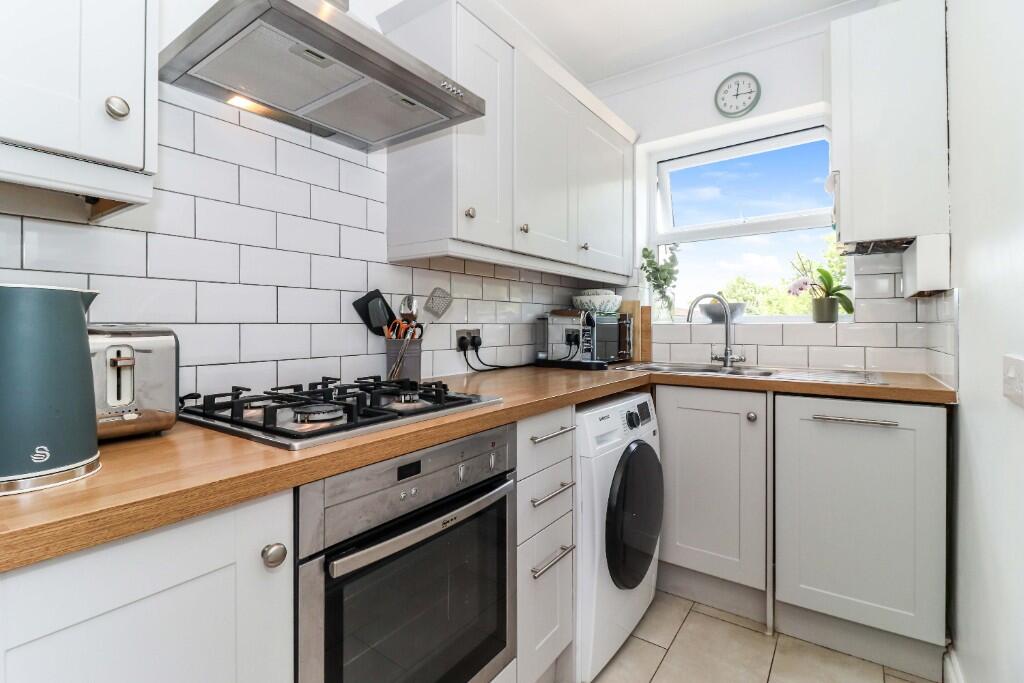 Additional image 4 of Dalton Street, St. Albans, Hertfordshire, AL3