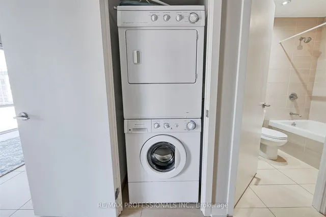 Additional image 16 of 3 Market St Unit 404