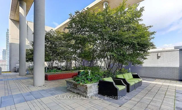 Additional image 30 of 770 Bay St Unit PH205