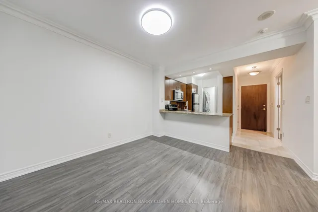 Additional image 9 of 38 William Carson Cres Unit 115