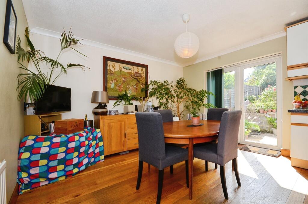 Additional image 18 of Langley Crescent, St. Albans