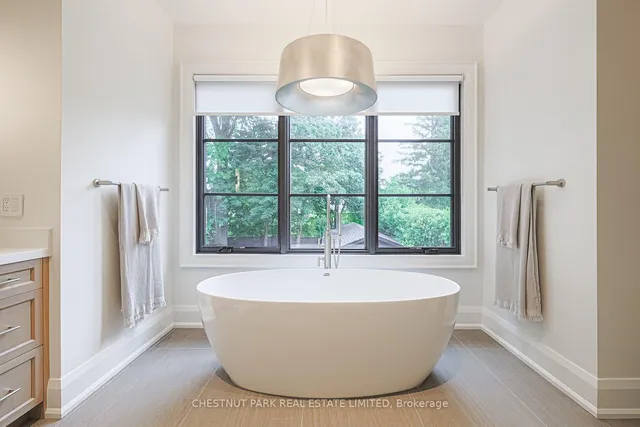 Additional image 34 of 142 Buckingham Ave