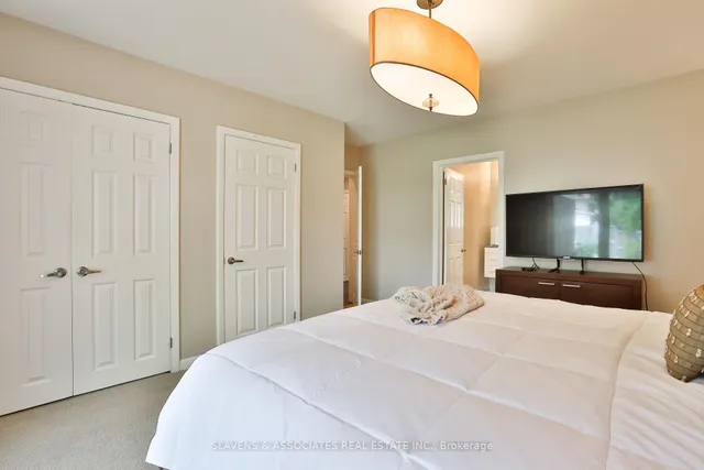 Additional image 32 of 49 Hearthstone Cres