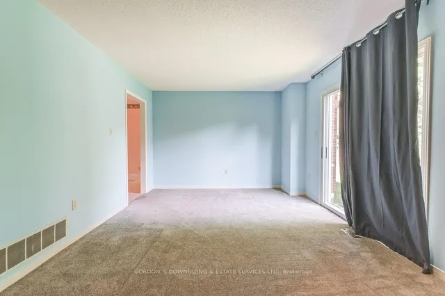 Additional image 16 of 459 Glenashton Dr