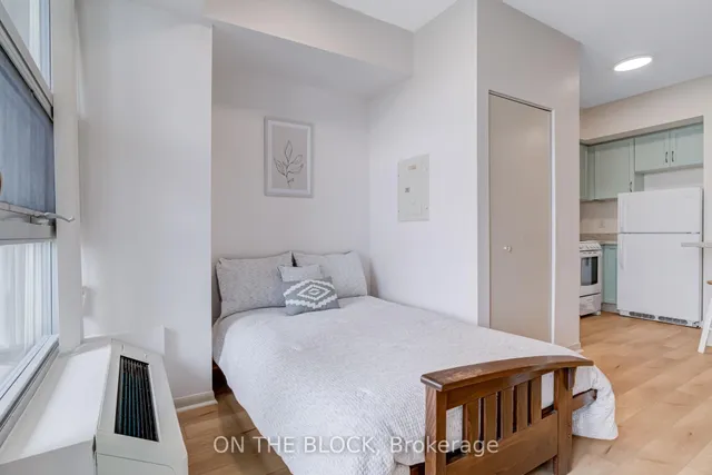 Additional image 12 of 2464 Weston Rd Unit 908