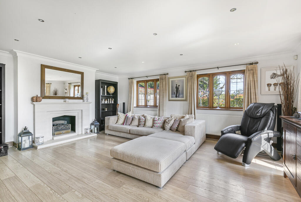 Additional image 5 of Danesbury Park Road, Welwyn, Hertfordshire, AL6