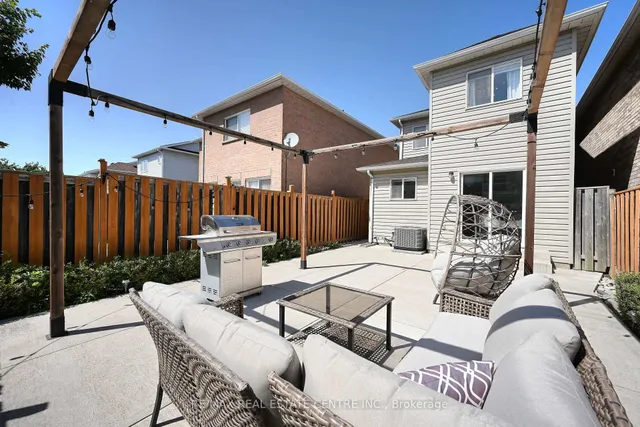 房产图片 48 - 24 Sloan Dr