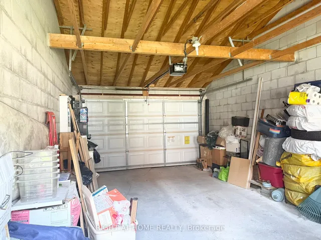 Additional image 33 of 665 Ossington Ave