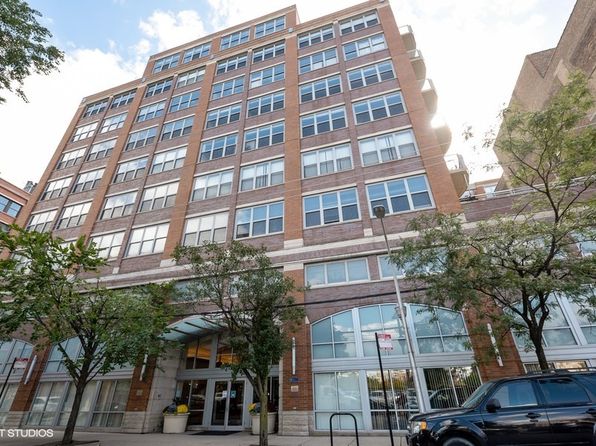 933 W Van Buren St APT 523, Chicago, IL 60607