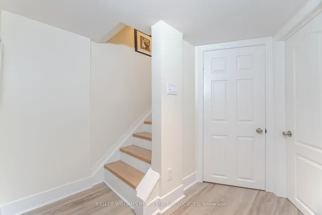 Additional image 24 of 561 Oakwood Ave