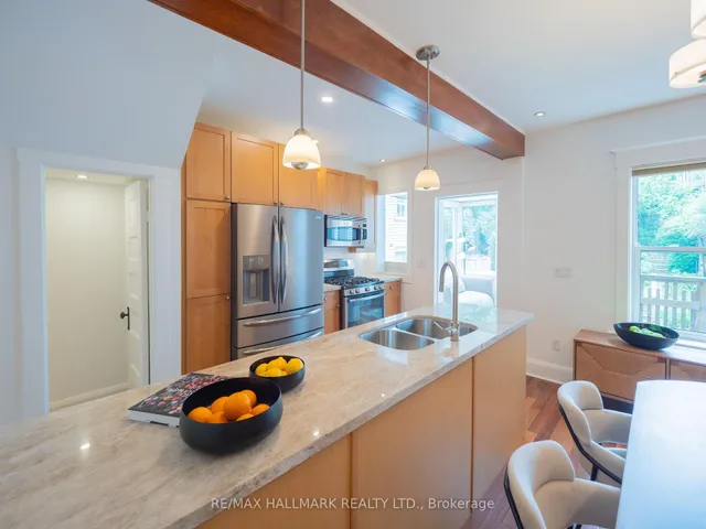 Additional image 15 of 51 Bain Ave