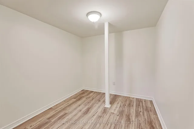 Additional image 35 of 93 Medland Cres