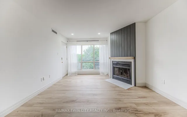 Additional image 9 of 15 Hofstetter Ave Unit 321