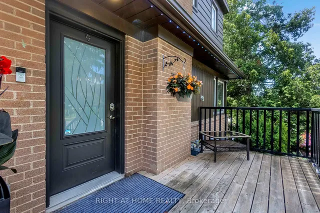 Additional image 4 of 2330 Parkway Dr