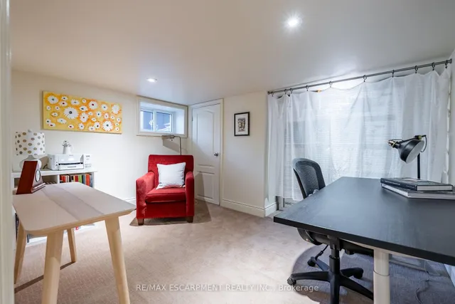 Additional image 36 of 154 Dalewood Cres