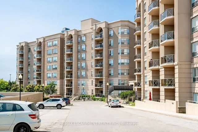 Additional image 37 of 2085 Amherst Heights Dr Unit 108