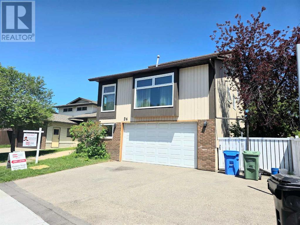 24 Whiteram Gate NE|Calgary, Alberta T1Y5J6
