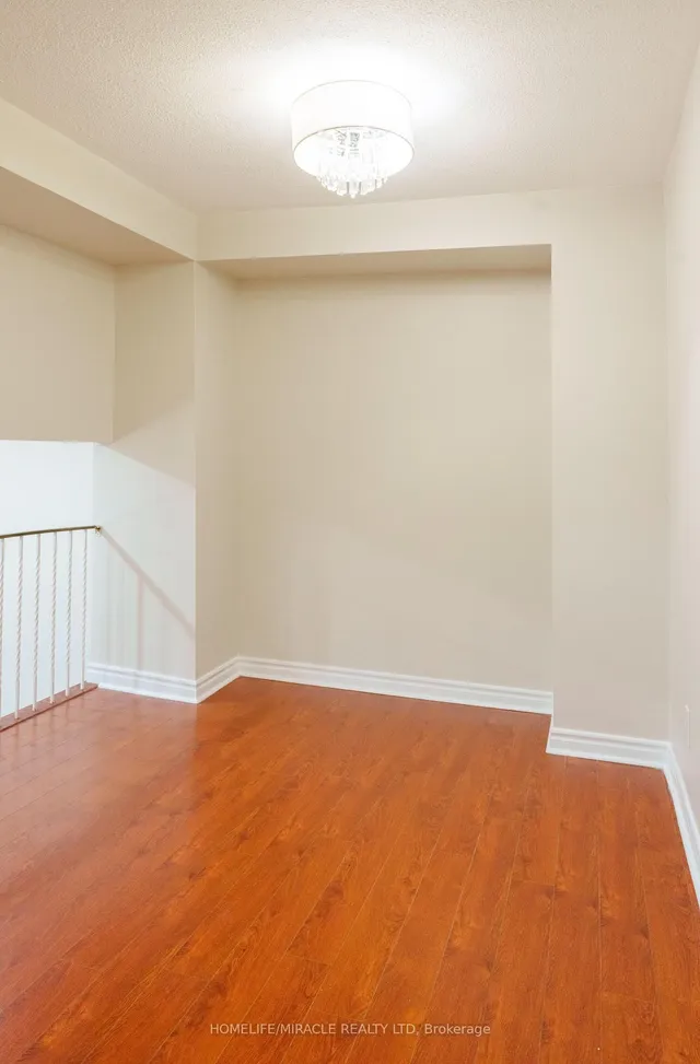 Additional image 5 of 43 Lexington Ave Unit 40