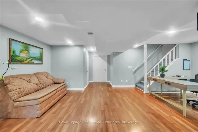 Additional image 30 of 3 Stoneledge Circ