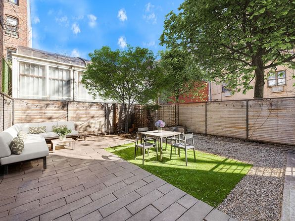 143 Meserole St APT 1A, Brooklyn, NY 11206