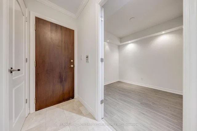 Additional image 5 of 38 William Carson Cres Unit 115