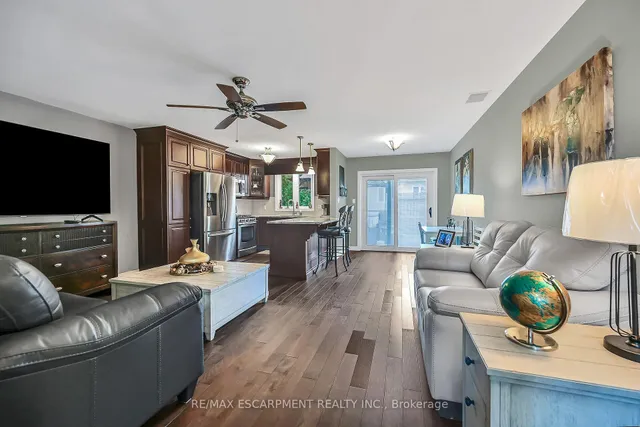 Additional image 3 of 50 Keith St