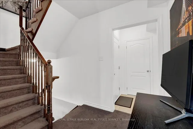 房产图片 21 - 加拿大汉密尔顿Dundas街383号26单元