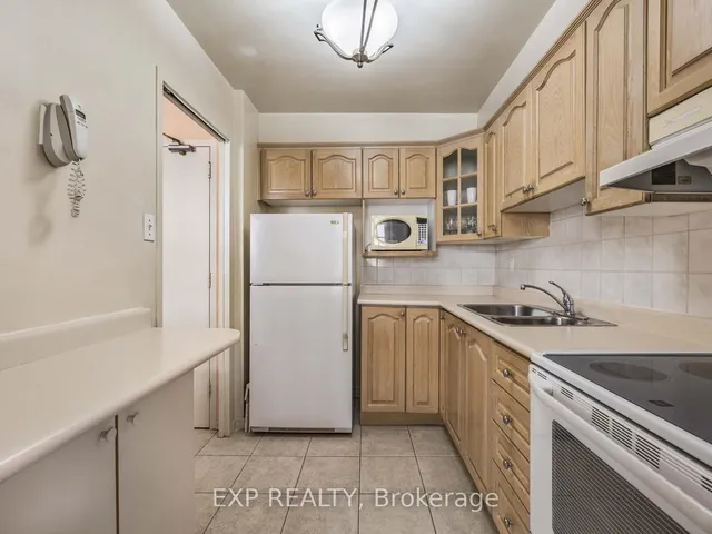 Additional image 12 of 30 Gloucester St Unit 311